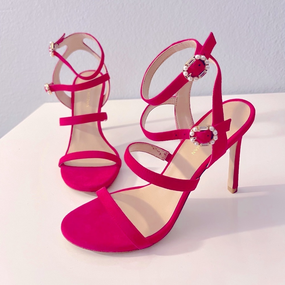 Stuart Weitzmsn pink gladiator heels